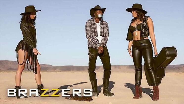 Luna Star ve Alexis Tae dev sikte sırayla kuduruyor